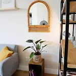 Stylish Studio With Swimming Pool In The City Bowl