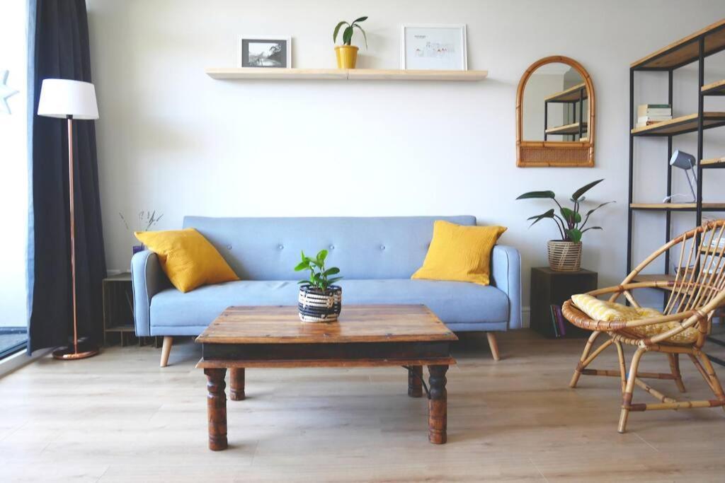 Apartment Stylish With Swimming Pool In The Bowl *